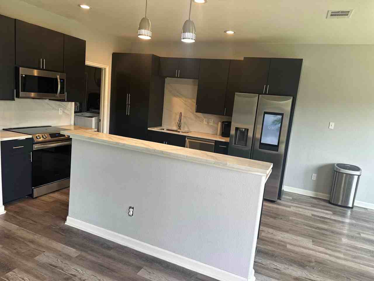 2129 Cranberry Ct #1 - Photo 6 of 9