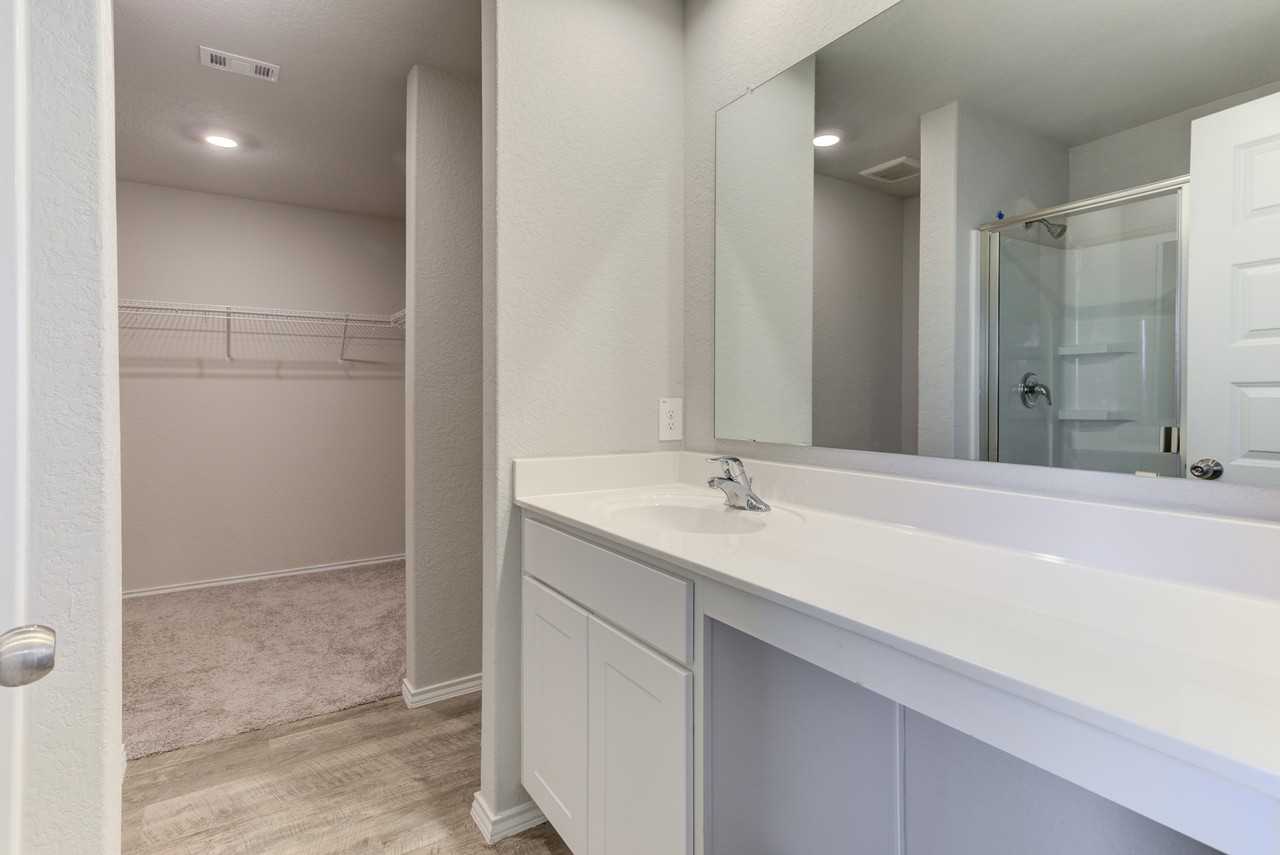 1121 Gracie Way #NA - Photo 5 of 8