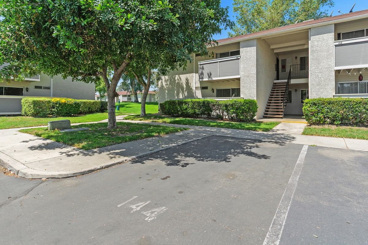 26200 Redlands Blvd #144 - Photo 3 of 30