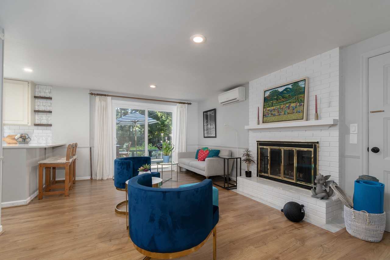 1565 Flintridge Ave #NA - Photo 5 of 18
