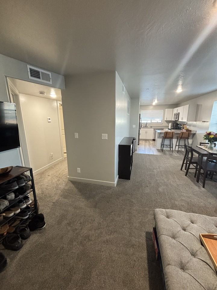 Lone Rock Dr #B206 - Photo 2 of 25