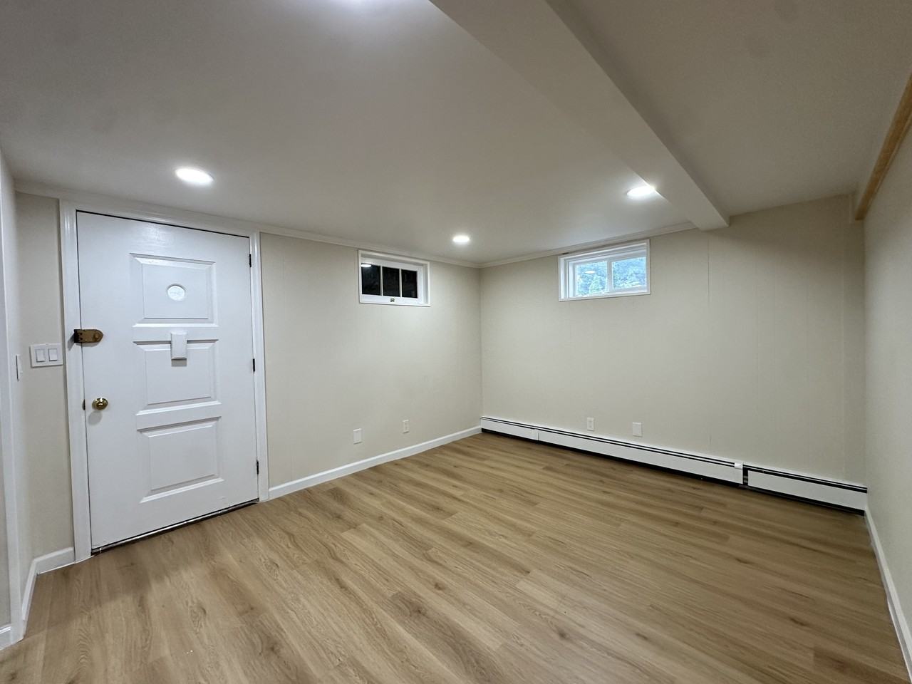 170 Melville Rd #NA - Photo 4 of 13