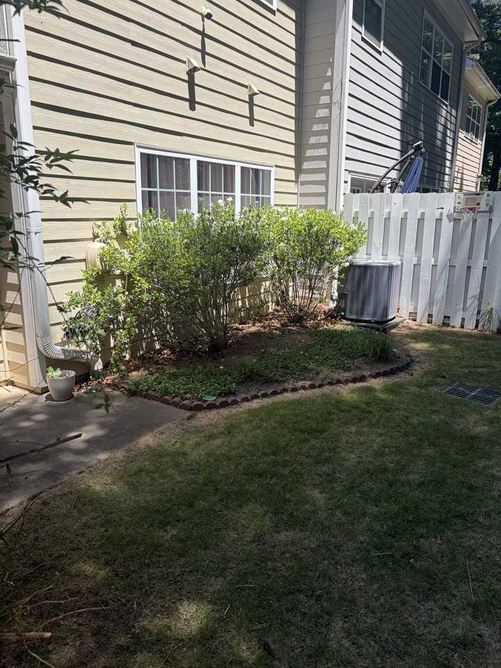 21 Elan Ct #21 - Photo 3 of 4