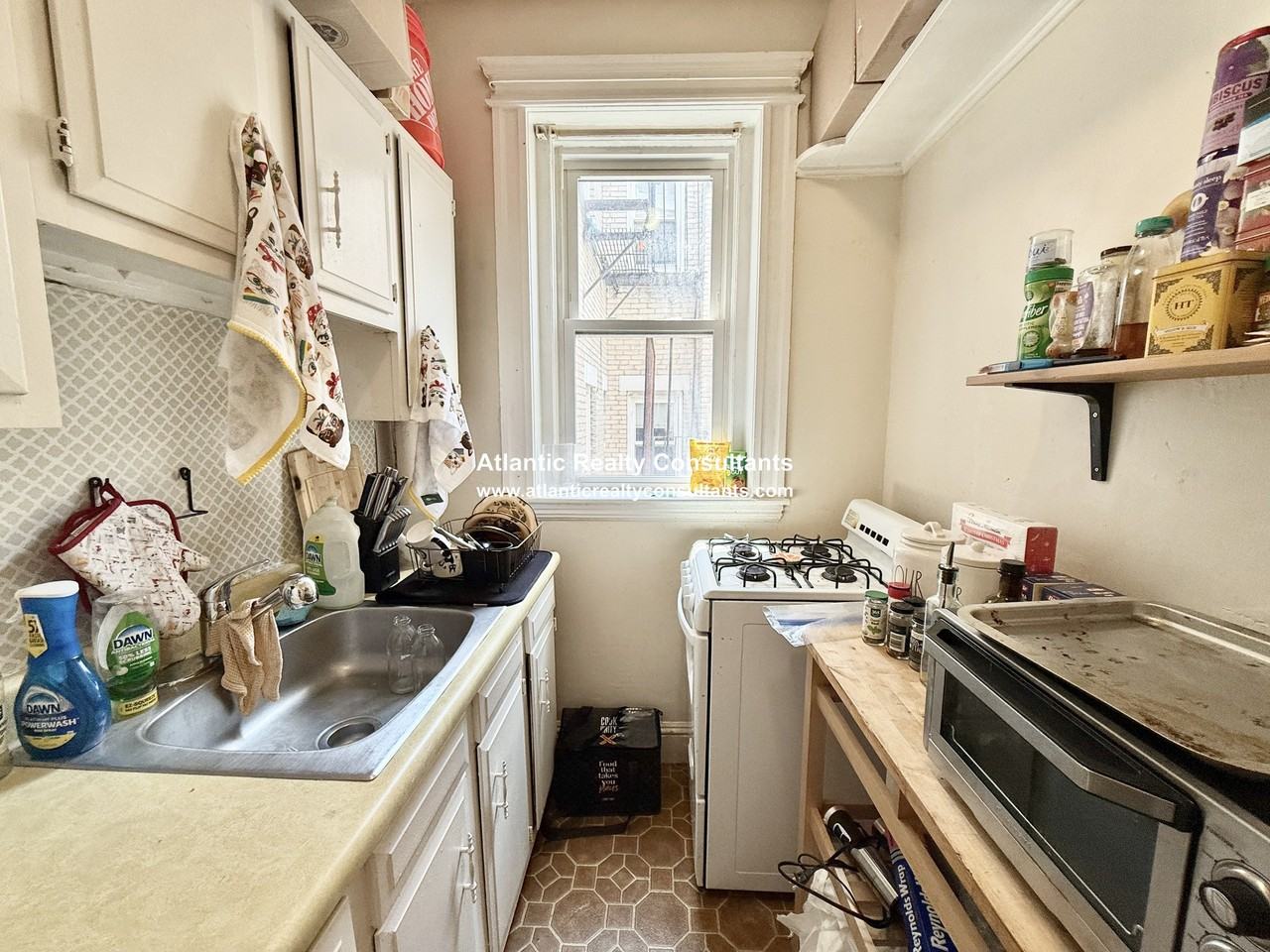 1840 Commonwealth Ave #8 - Photo 4 of 9
