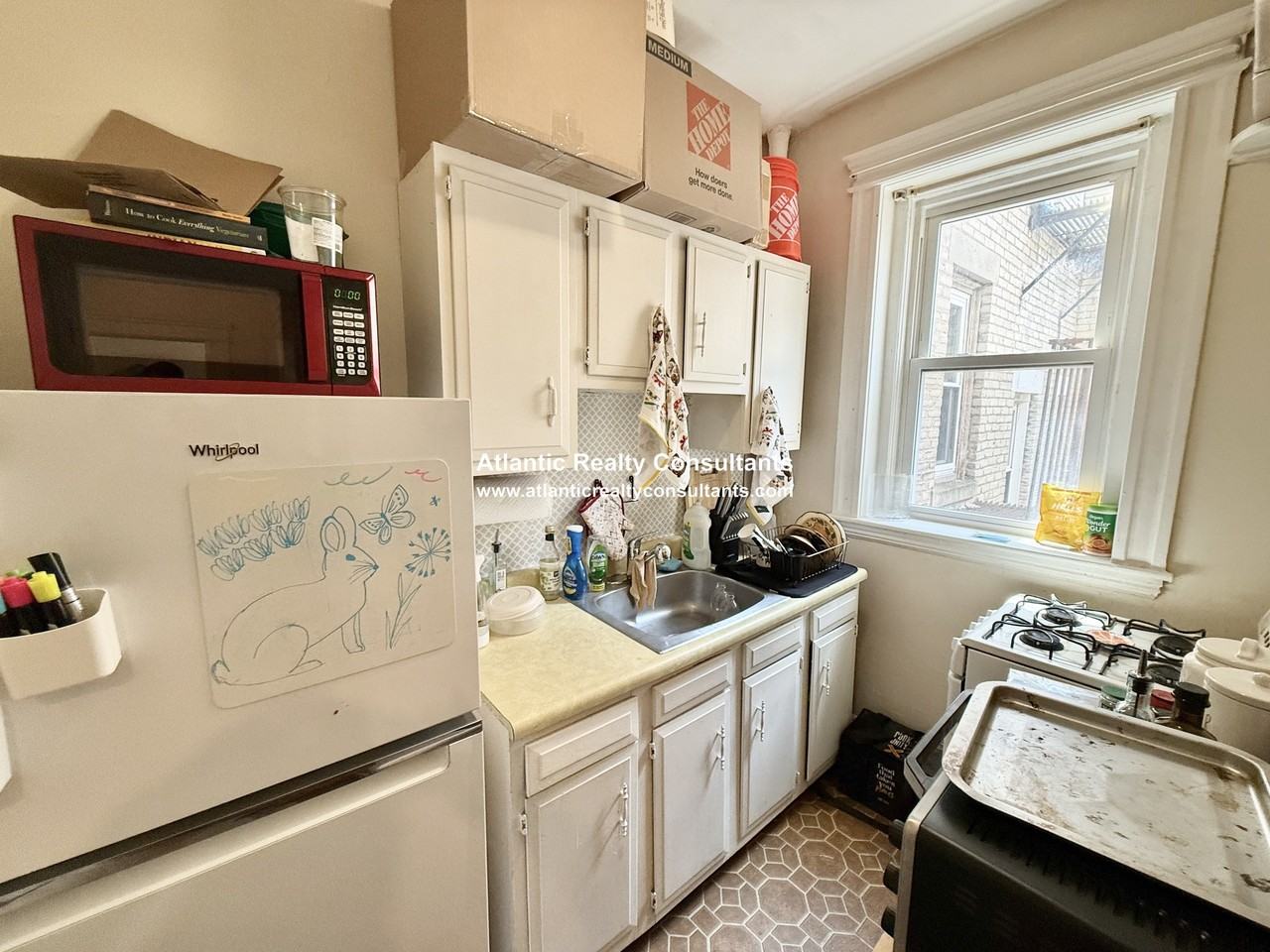 1840 Commonwealth Ave #8 - Photo 5 of 9