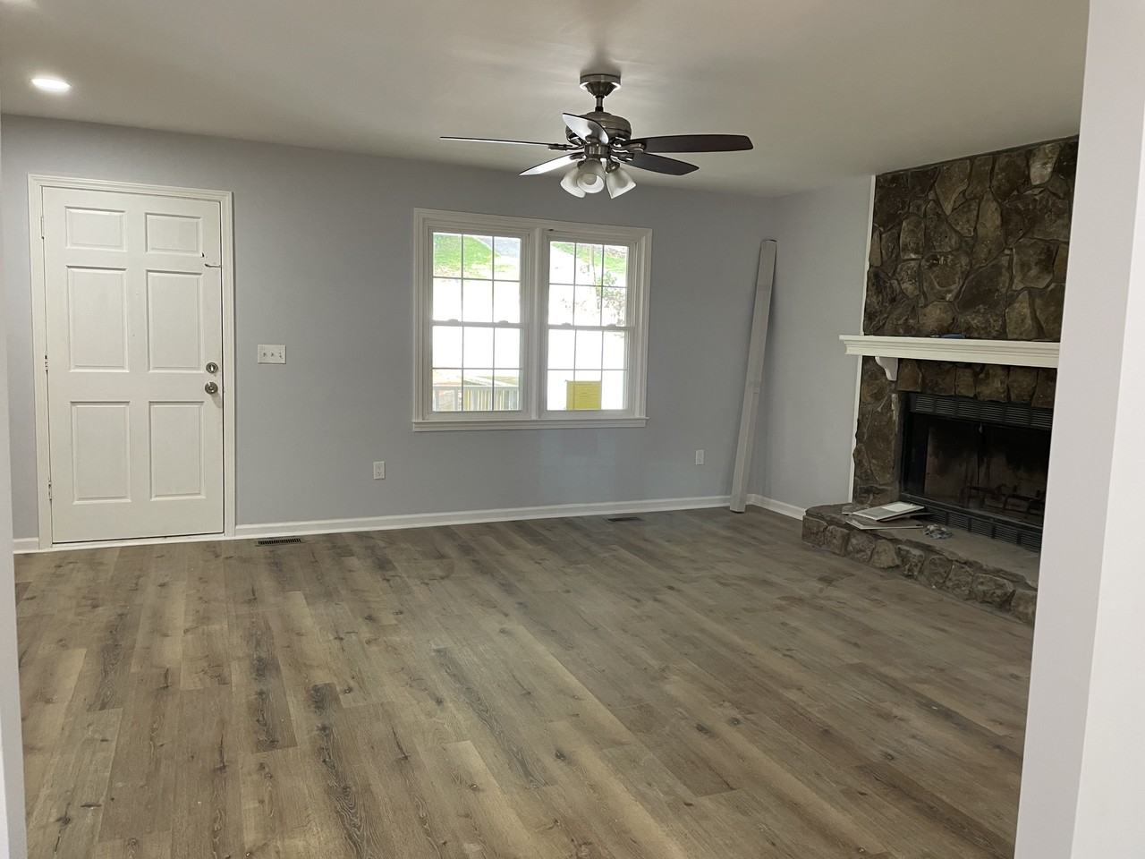 303 Winchester Way #NA - Photo 3 of 25