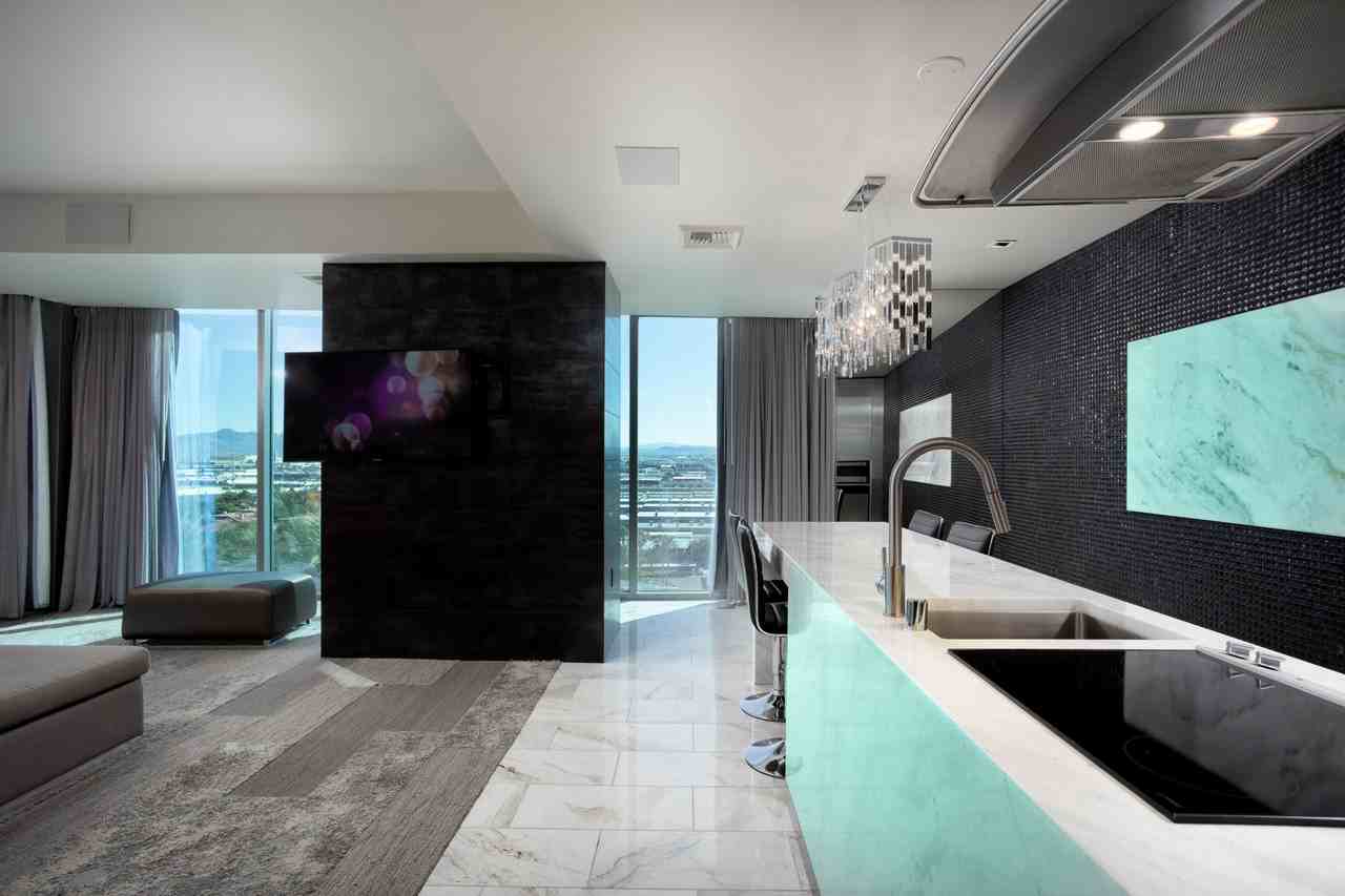 4321 W Flamingo Rd - Photo 6 of 15