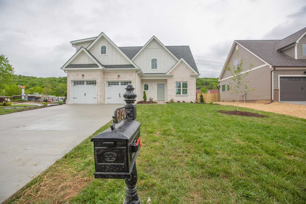 6190 Tuscany Pl - Photo 3 of 21