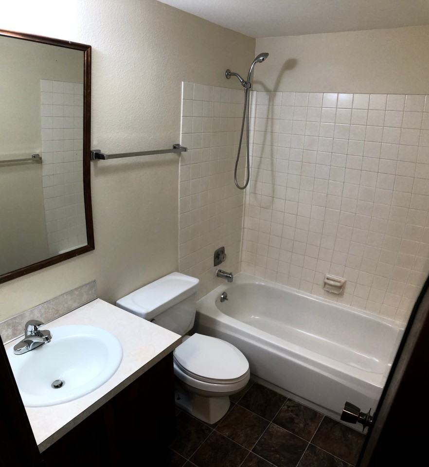 1711 Wilder Ave #1711 - Photo 7 of 10