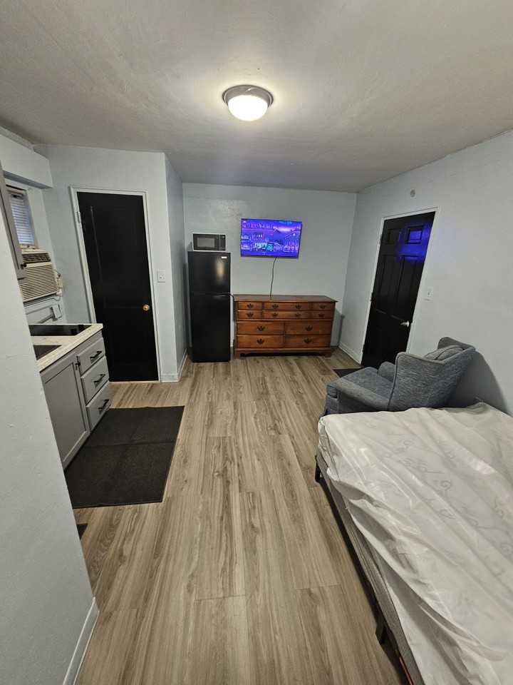 8188 Lee Hwy #3 - Photo 2 of 3