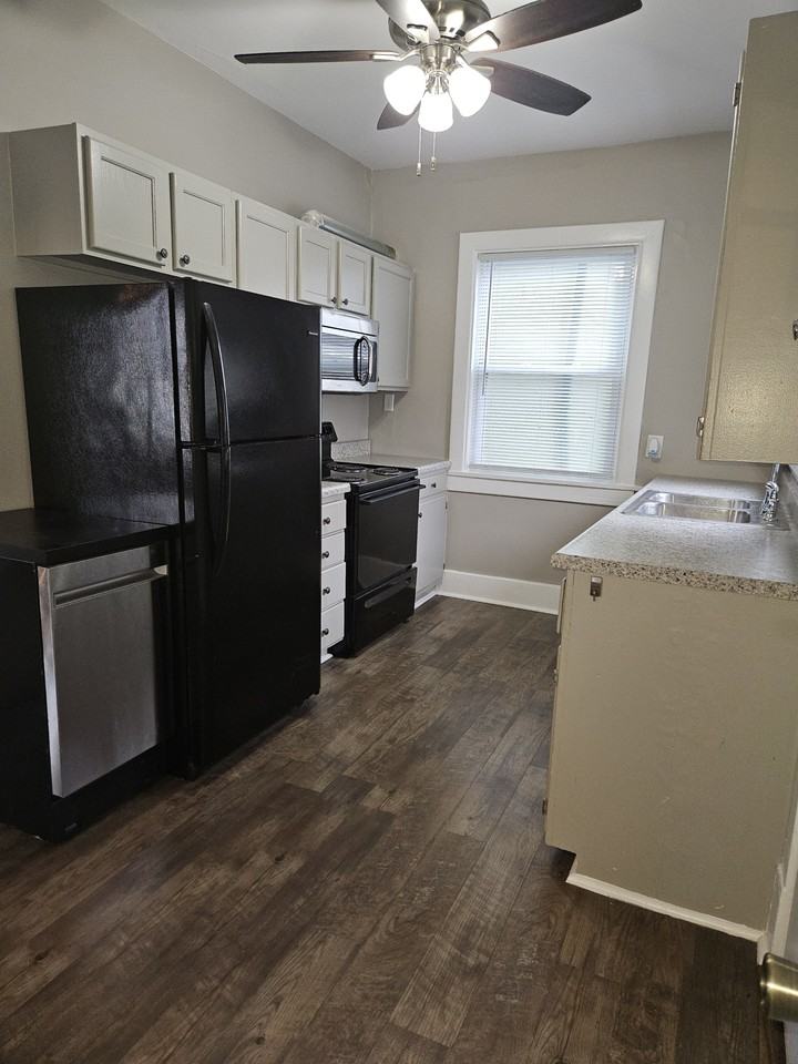 1527 Niles Ave - Photo 3 of 18