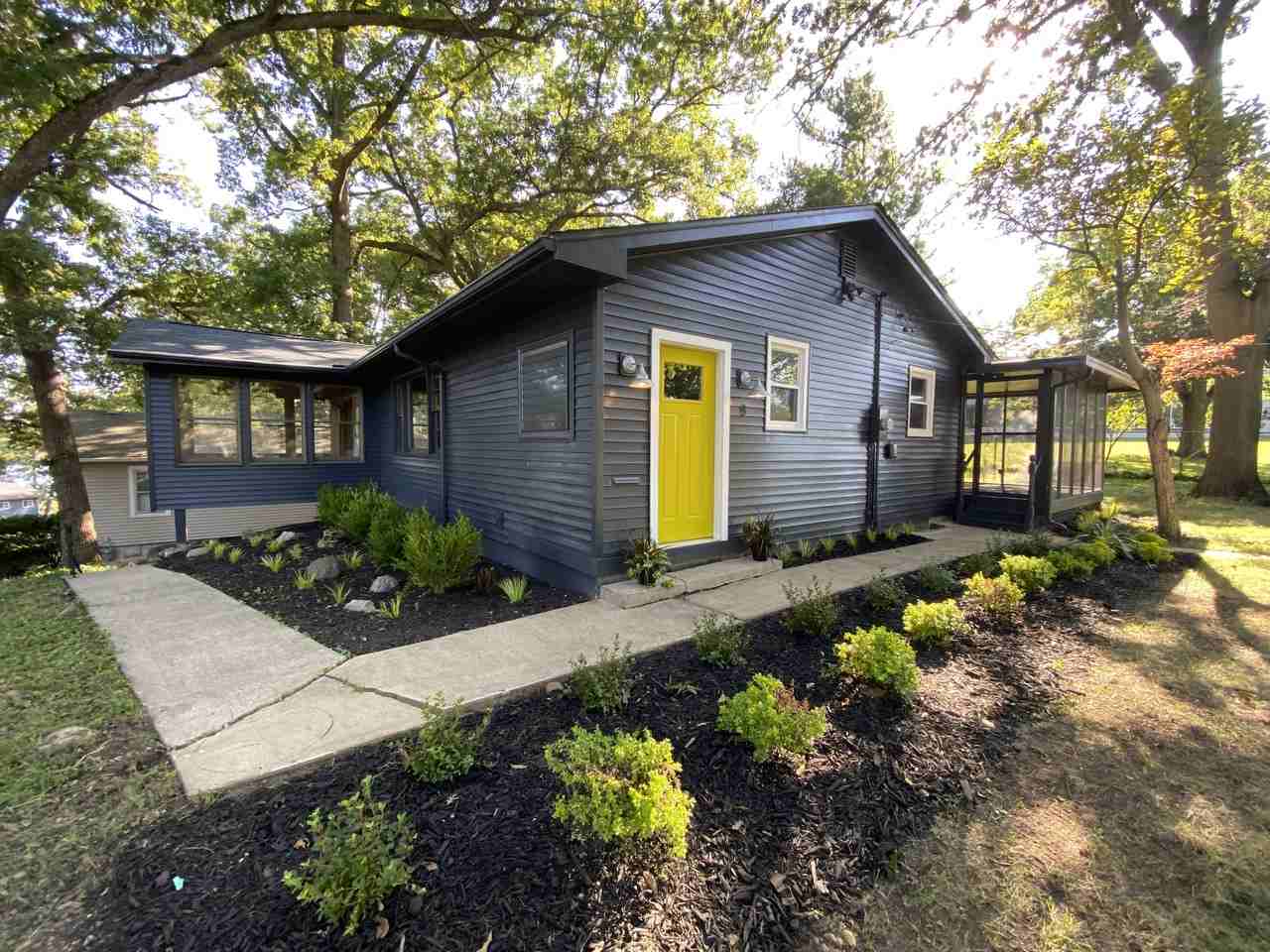 9 Lake Grove Clb - Photo 2 of 25