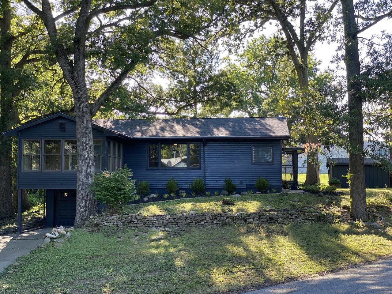 9 Lake Grove Clb - Photo 6 of 25
