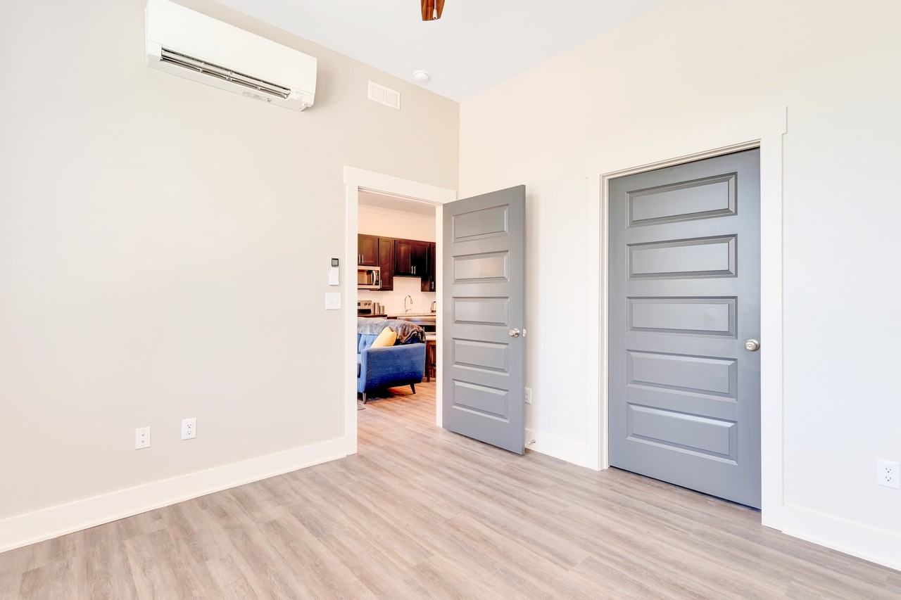 28 W 19th St #100 - Photo 7 of 50