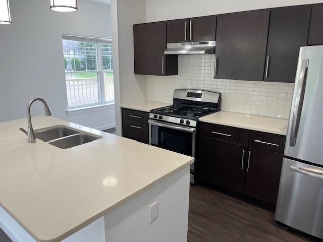 820 High Ridge Rd #B8 - Photo 2 of 19