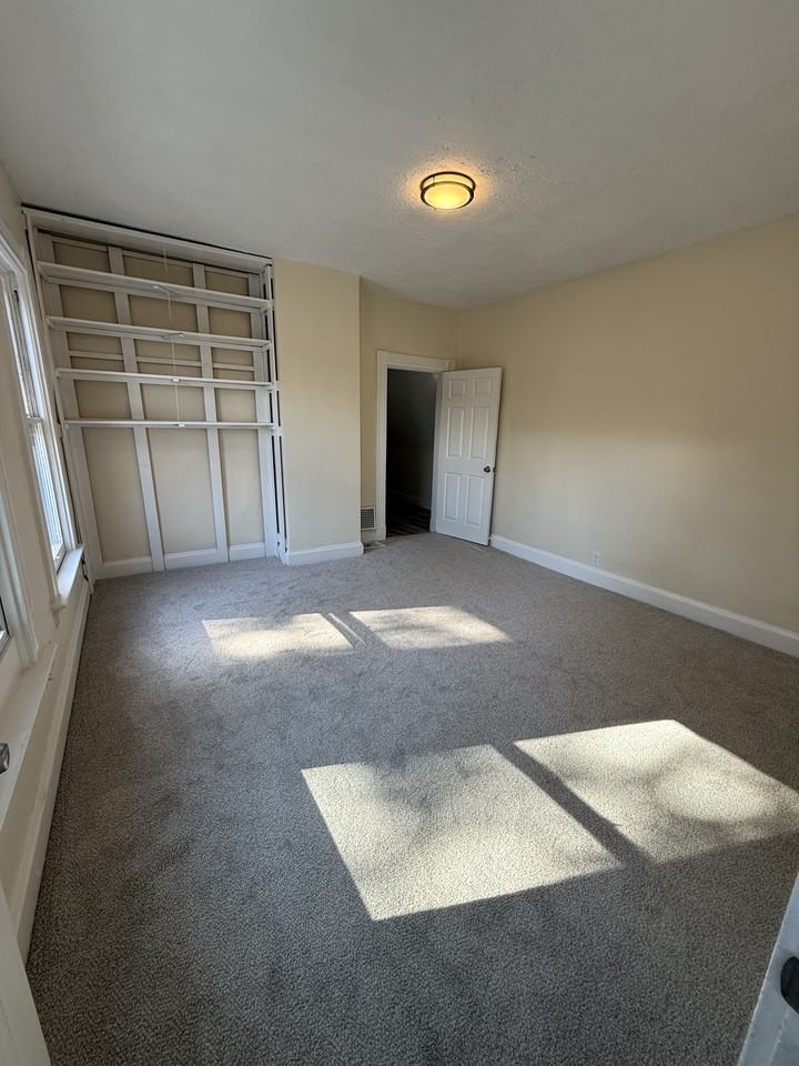 113 W 66th St - Photo 4 of 24