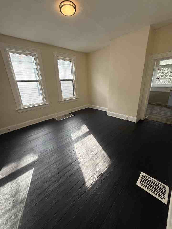 113 W 66th St - Photo 6 of 24