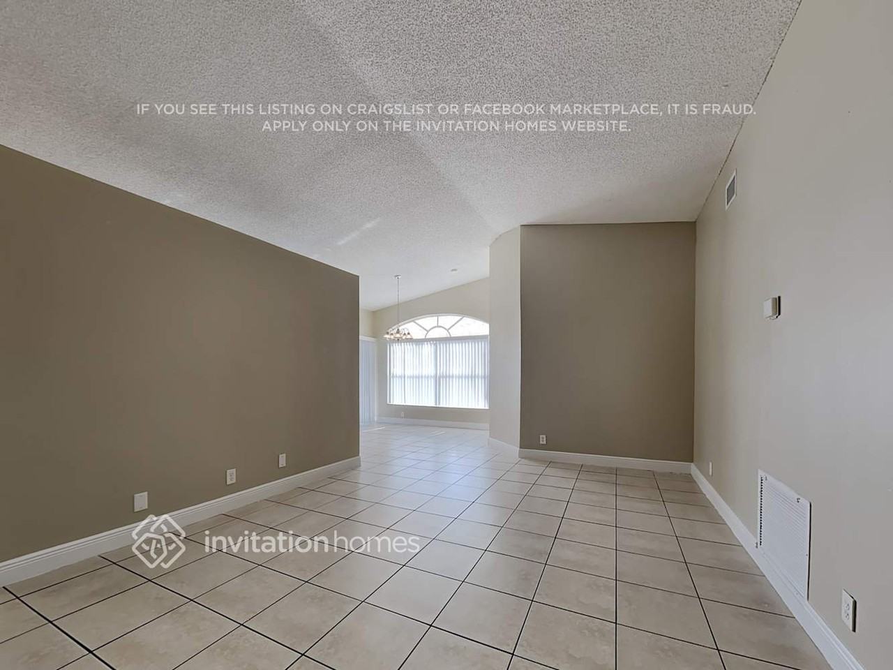 8103 Sw 157th Pl - Photo 3 of 19