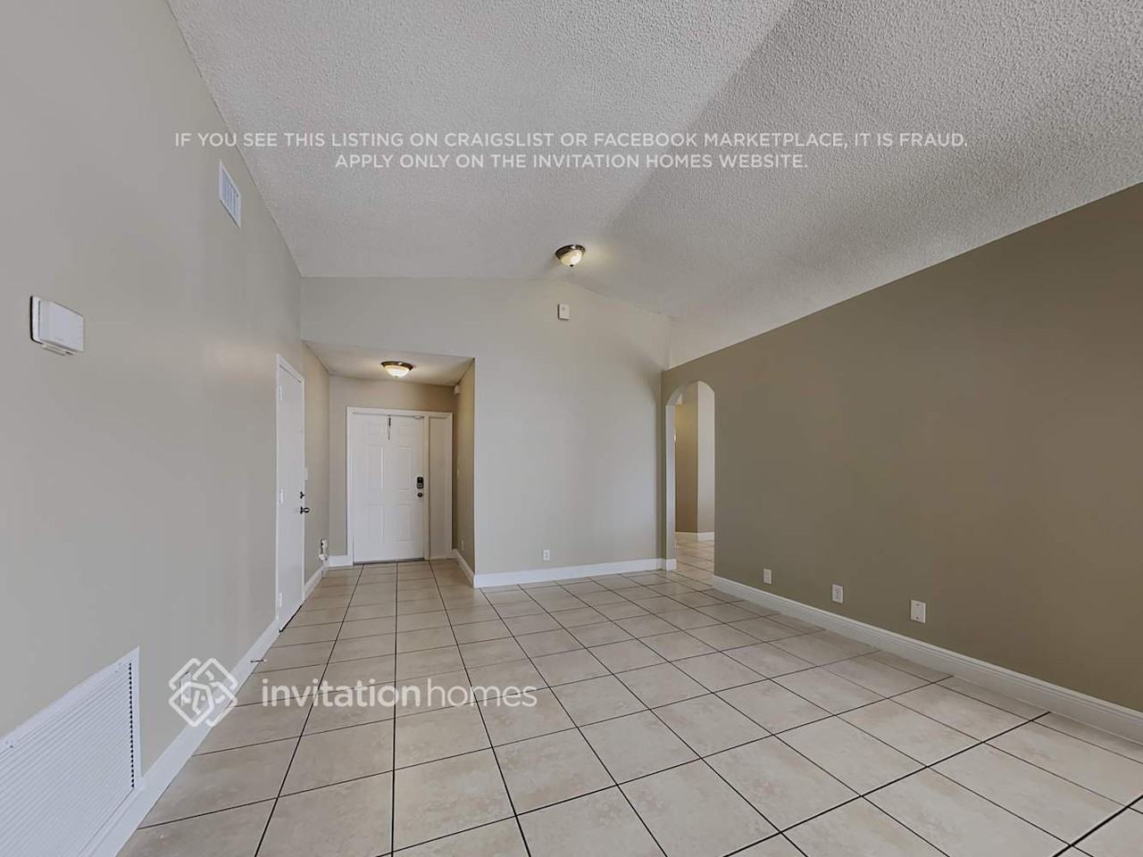 8103 Sw 157th Pl - Photo 4 of 19