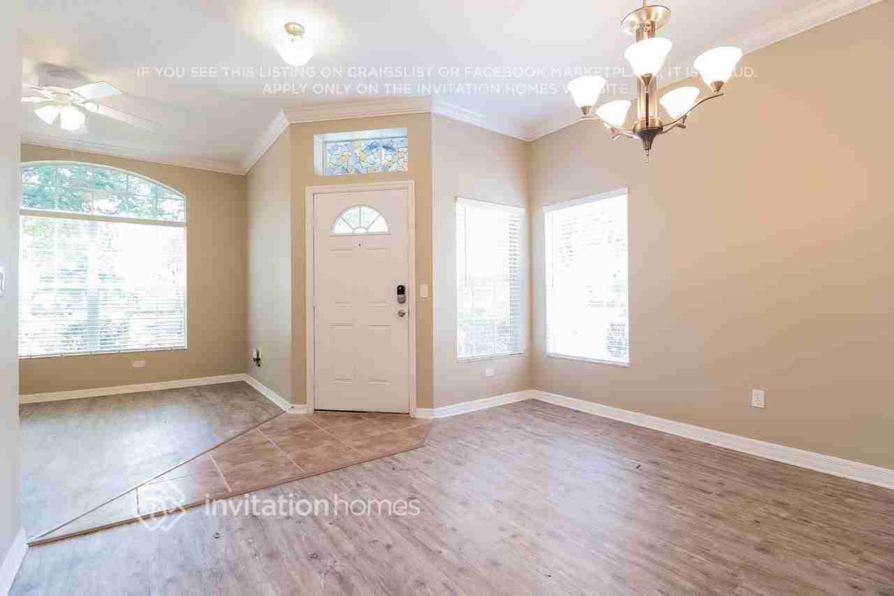 1540 Kintla Rd - Photo 4 of 21