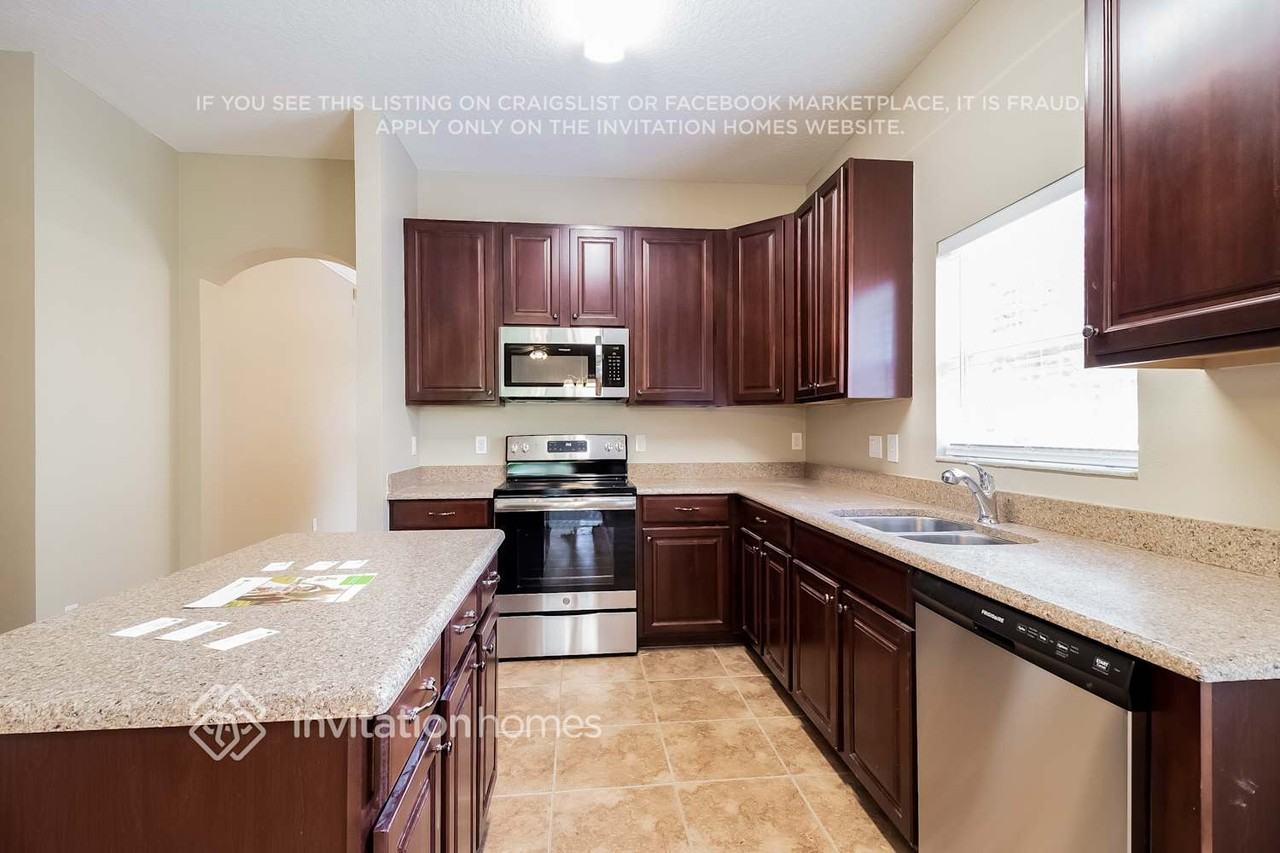 1540 Kintla Rd - Photo 7 of 21