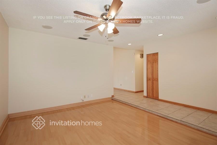 11100 Nw 27th St - Photo 3 of 17