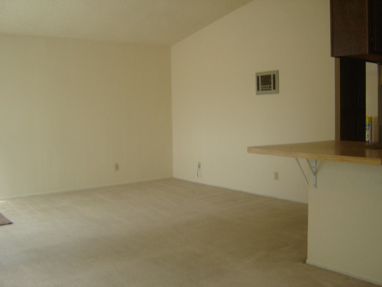 3854 46th St - Photo 3 of 3