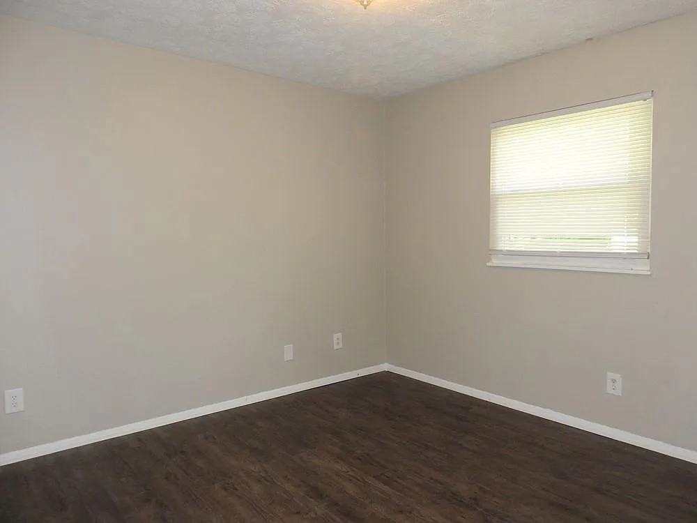 5337 Logwood Ave - Photo 2 of 14