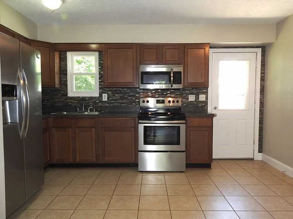 5337 Logwood Ave - Photo 4 of 14