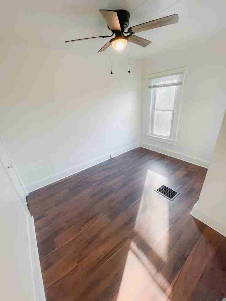 713 20th St #1919-2 - Photo 2 of 8