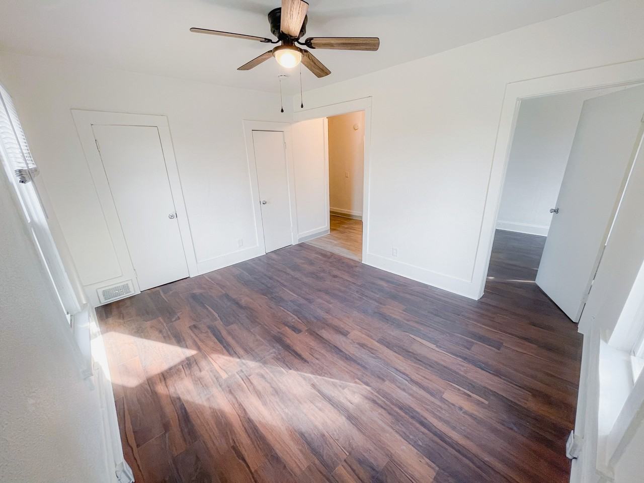 713 20th St #1919-2 - Photo 5 of 8