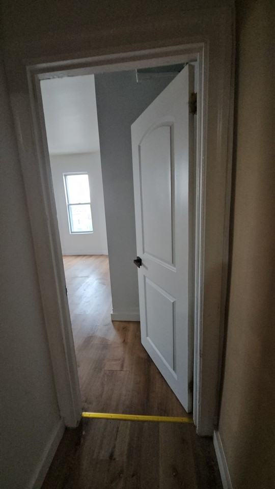 101 N 60th St #3 - Photo 4 of 15