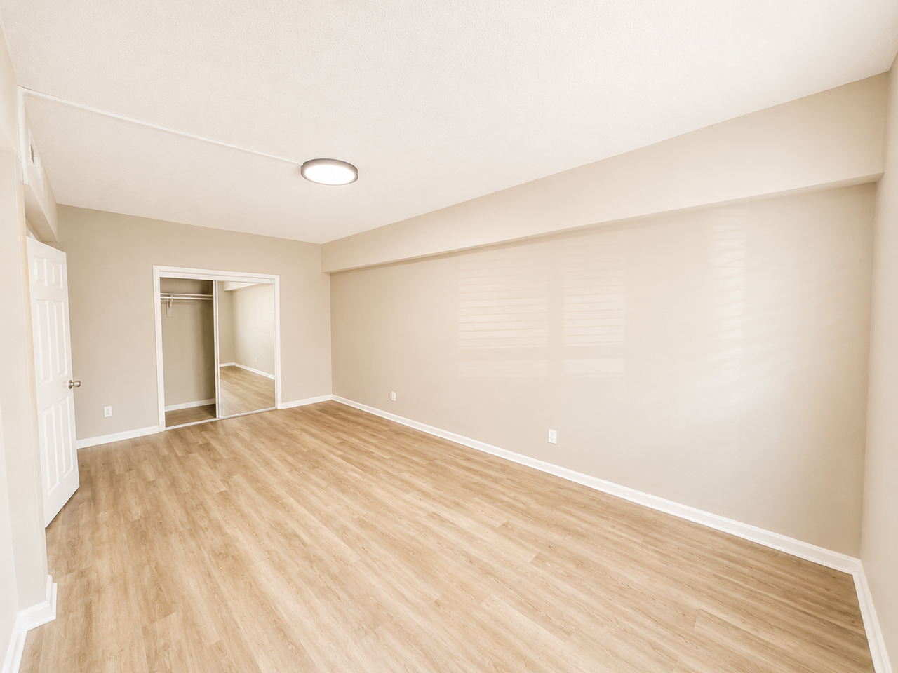 1412 East St - Photo 5 of 6