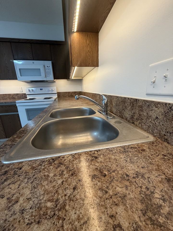 1618 S 14th St #3 - Photo 5 of 19