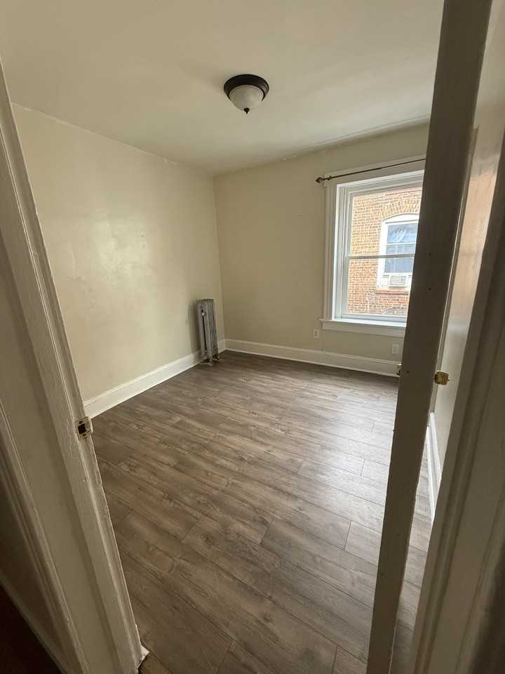 129 Cherry St #131-1stFL - Photo 2 of 3