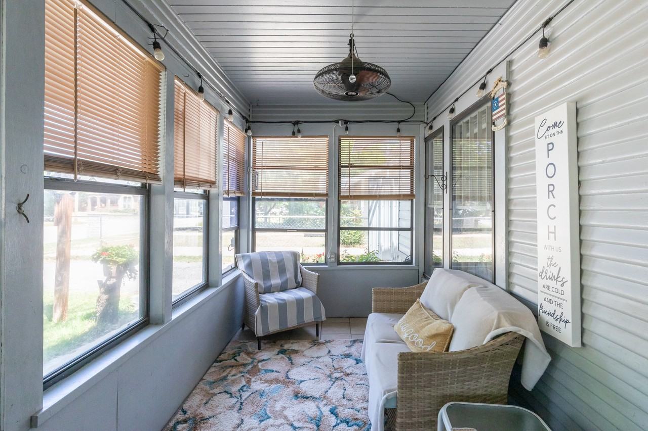 1349 Meander St #1 - Photo 4 of 33