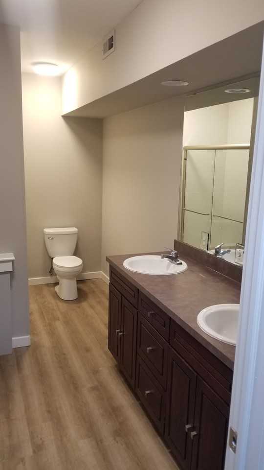 2451 Tremont Ave #DOWN - Photo 3 of 28