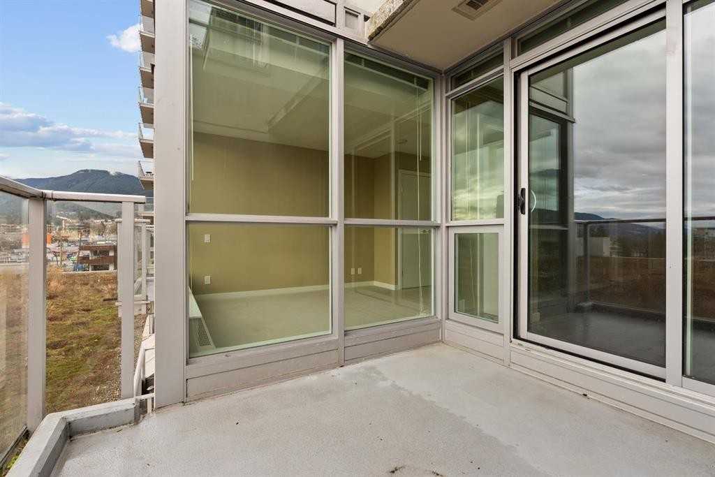 135 17th Street East #414 - Photo 6 of 17