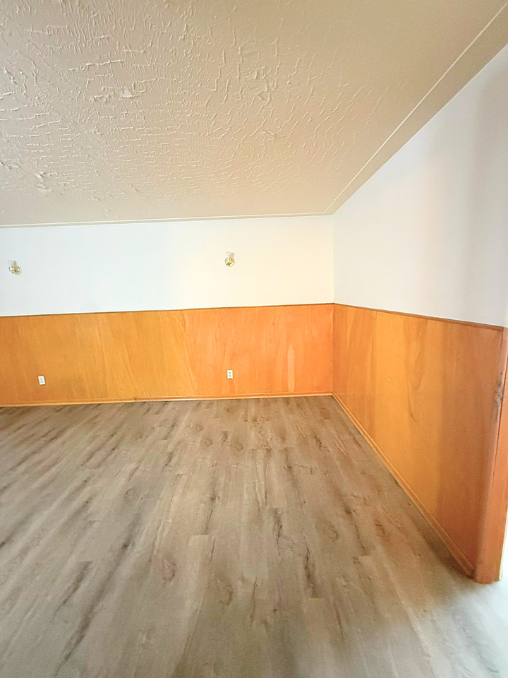 Forest Heights (Basement) - Photo 3 of 9