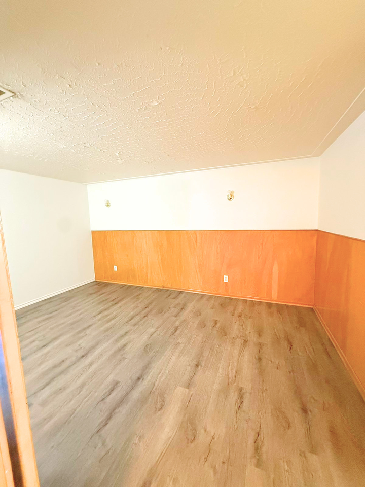 Forest Heights (Basement) - Photo 7 of 9