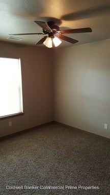 374 W 7th St - Photo 3 of 8