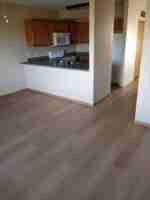 featured image of 1062 W Oak St