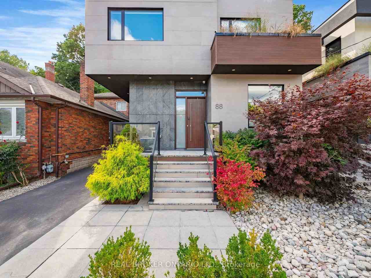 88 South Kingsway - Photo 2 of 45