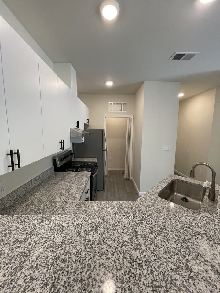 214 Harmony Meadows Ct #1 - Photo 6 of 9
