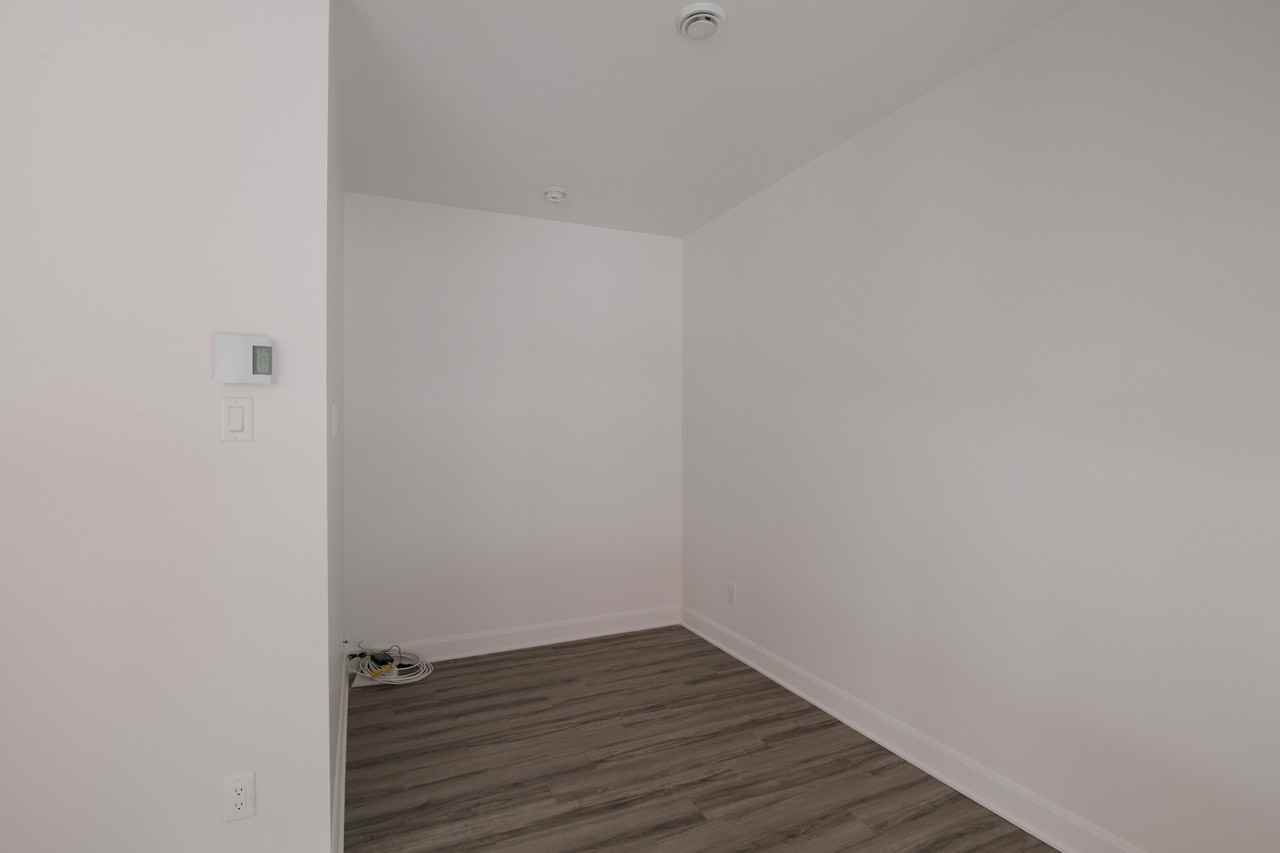 6600 Darlington - Photo 5 of 50