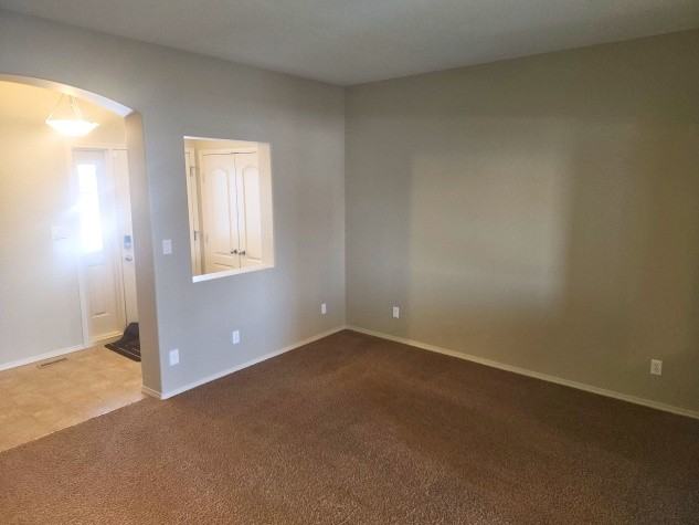 5542 Prairie Ridge Ave - Photo 5 of 15