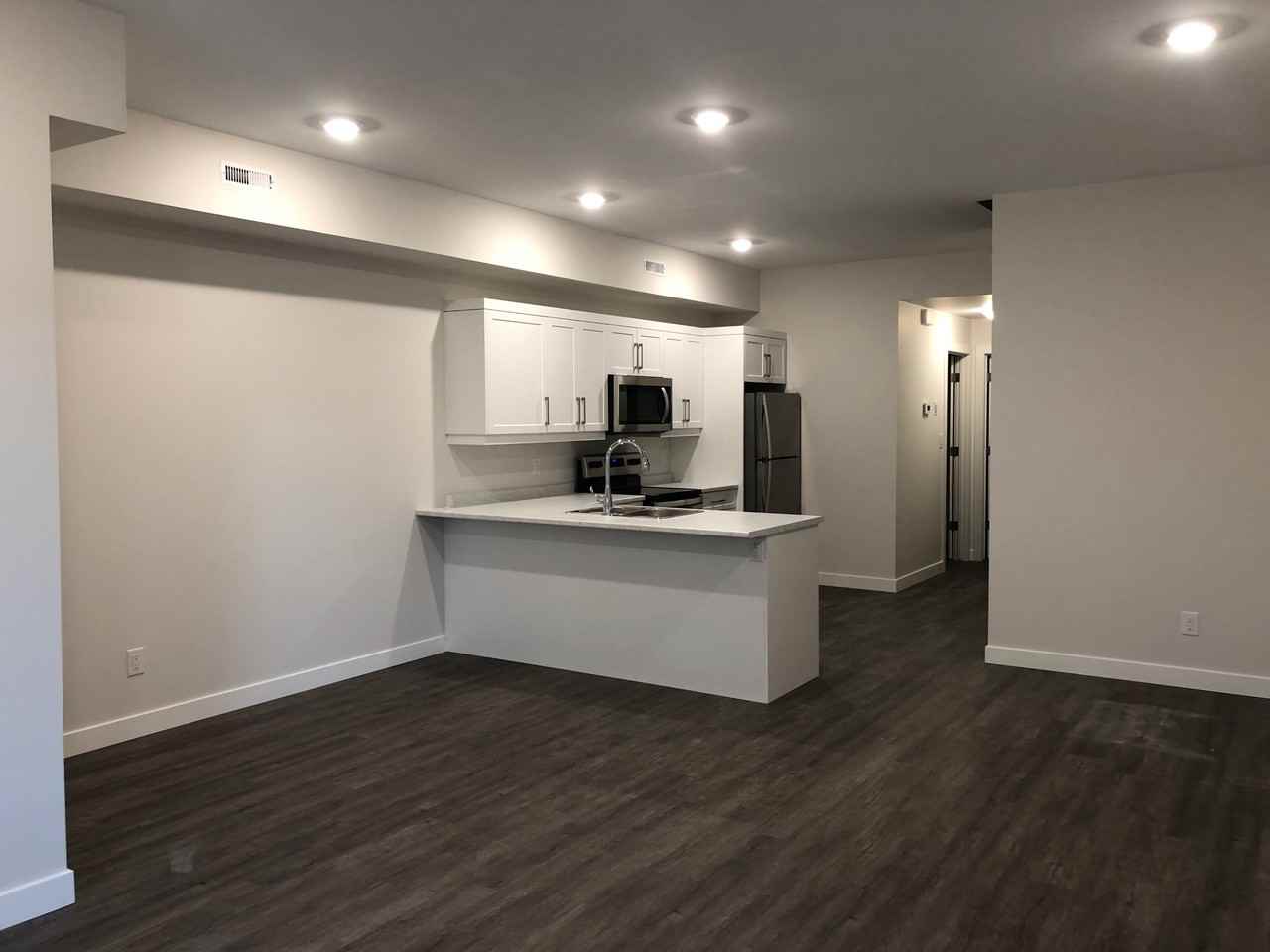 100 Guay Ave - Photo 2 of 19