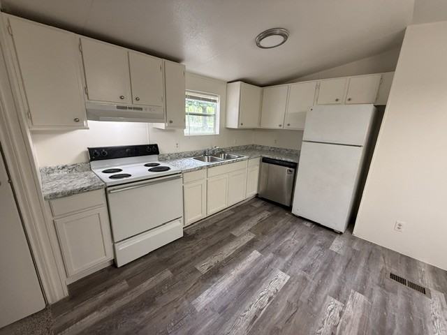 3001A Old Houston Rd #1 - Photo 3 of 11