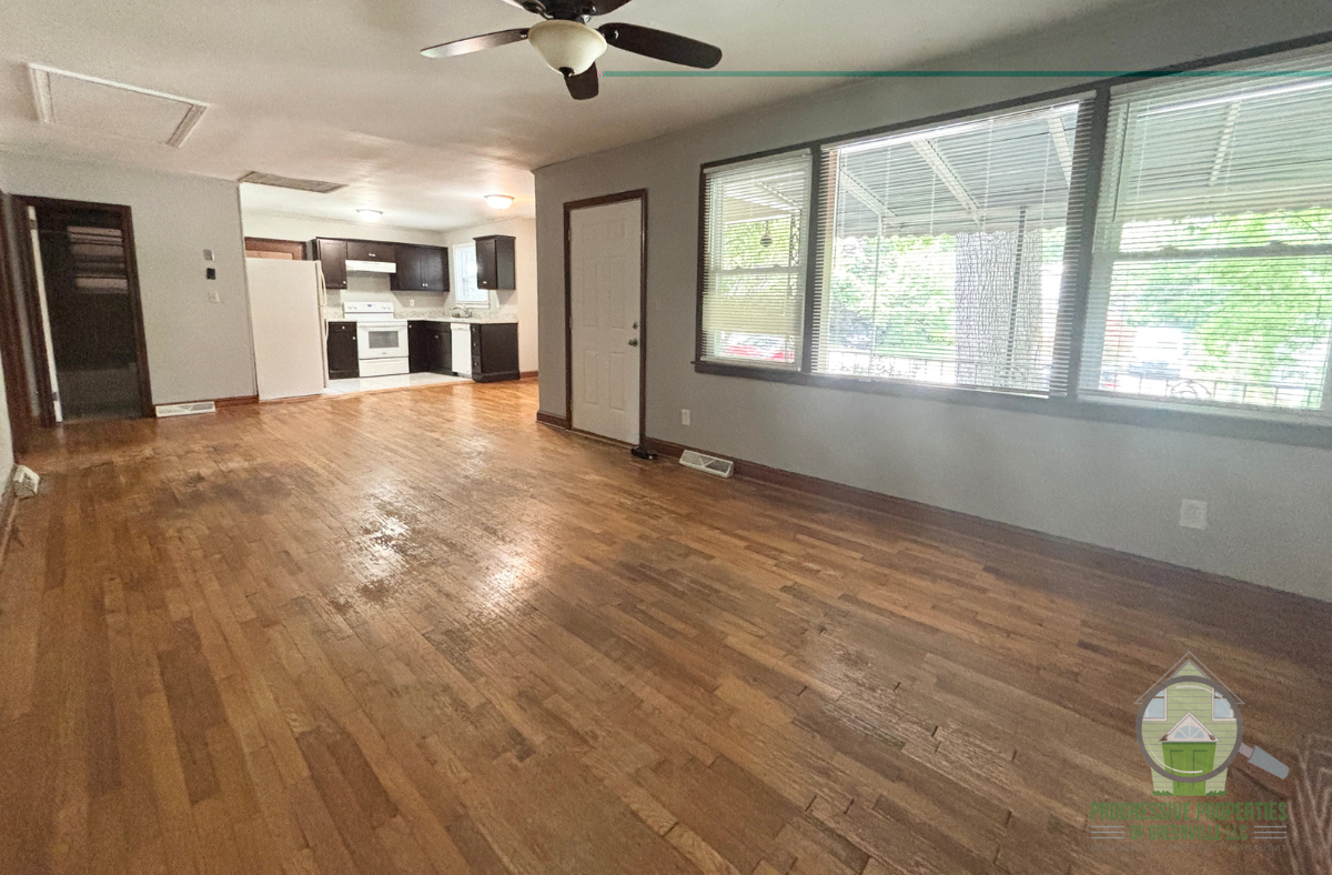 206 Von Hollen Dr #1 - Photo 3 of 13