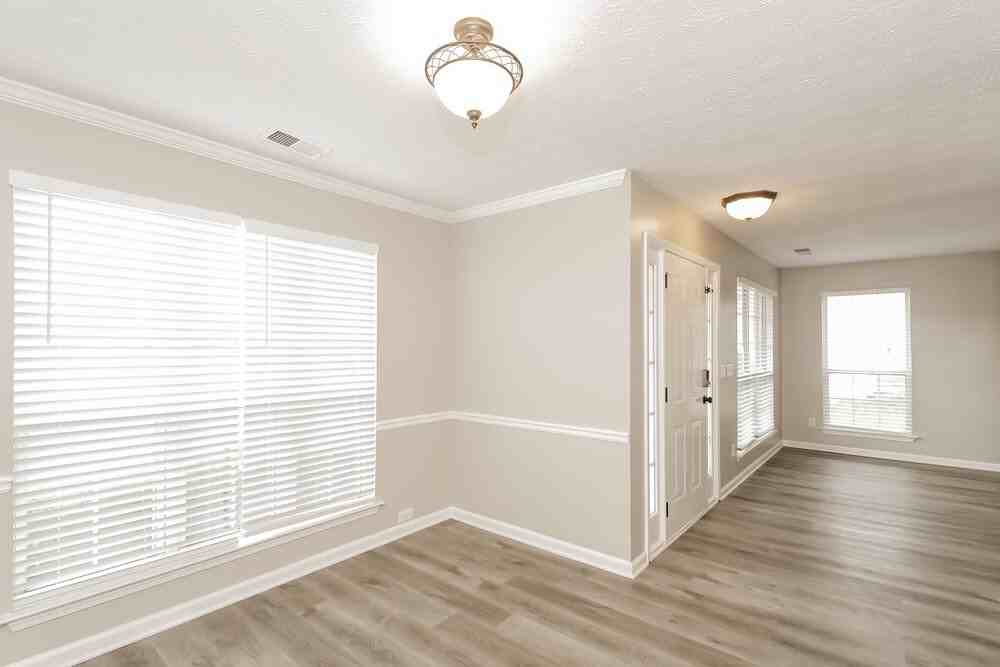 2910 Water Lily Ct - Photo 6 of 17